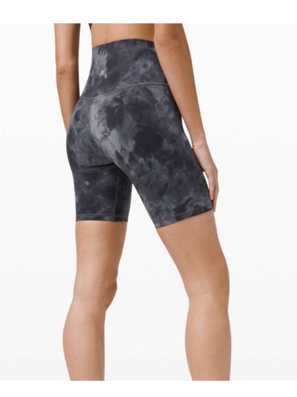 LULULEMON Wunder Train High-Rise Short Size 2 (k11)